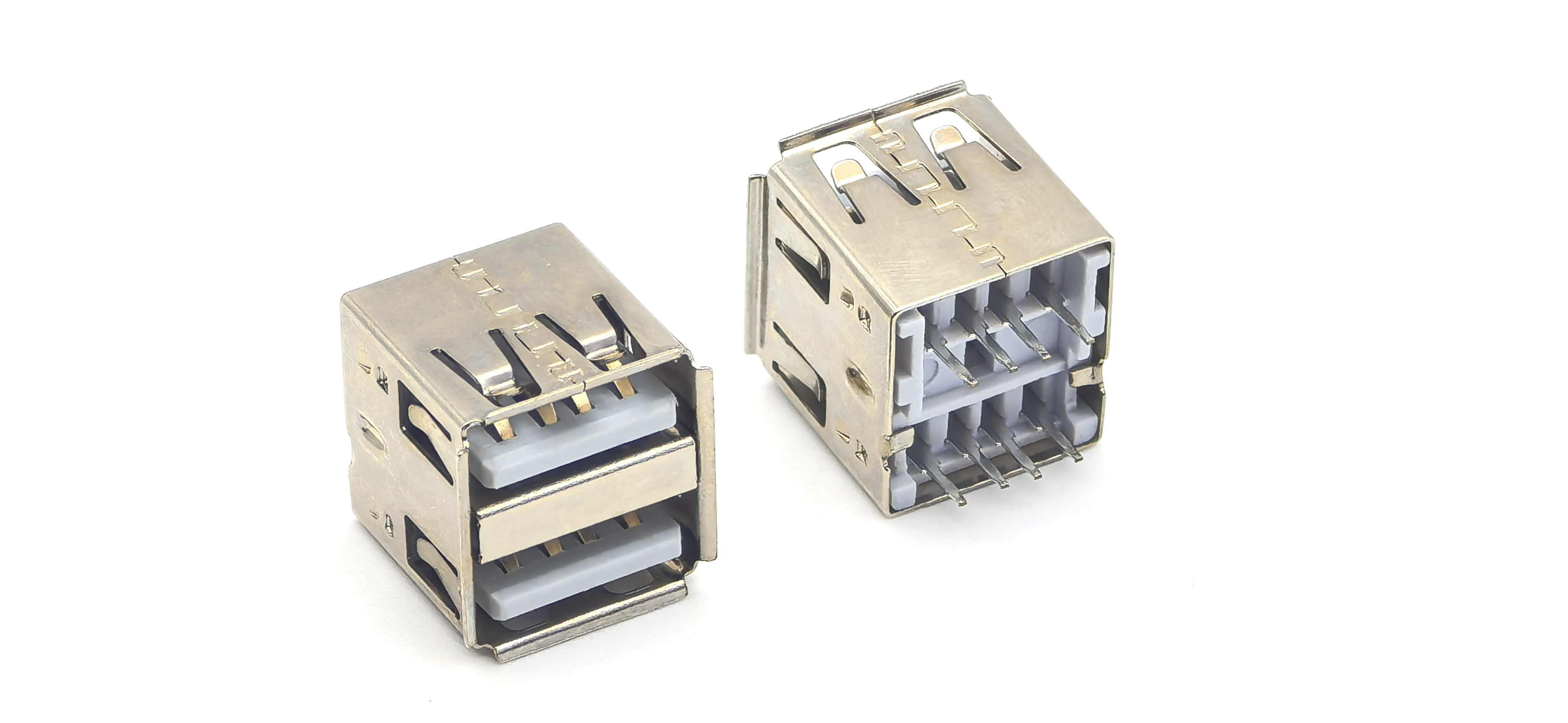 空间魔术师：双层USB 2.0连接器的奥秘与作用